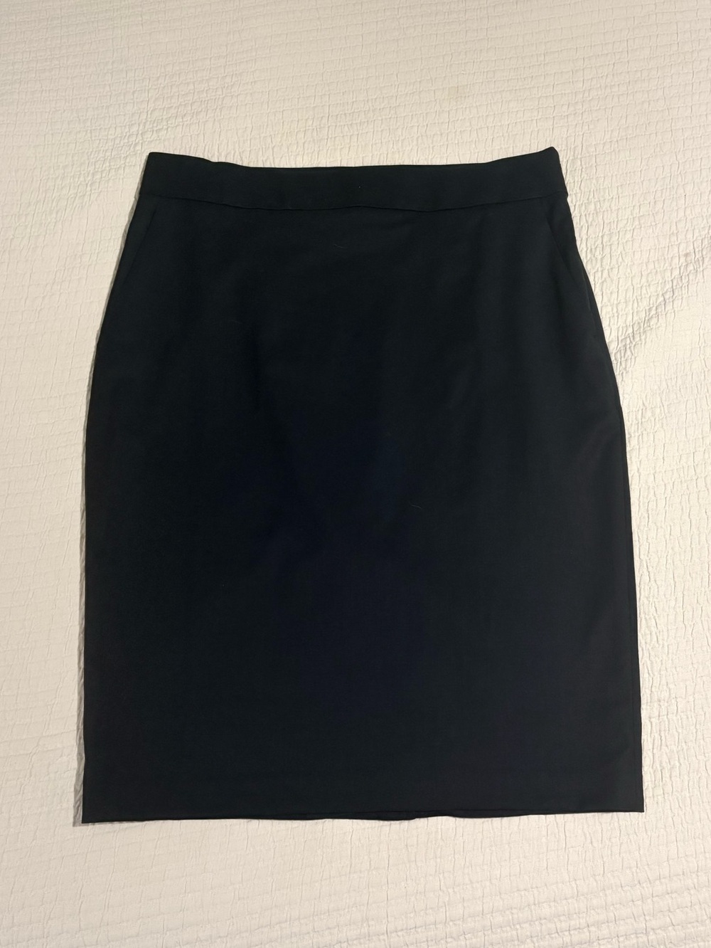 Banana Republic Black Pencil Skirt - Women's
